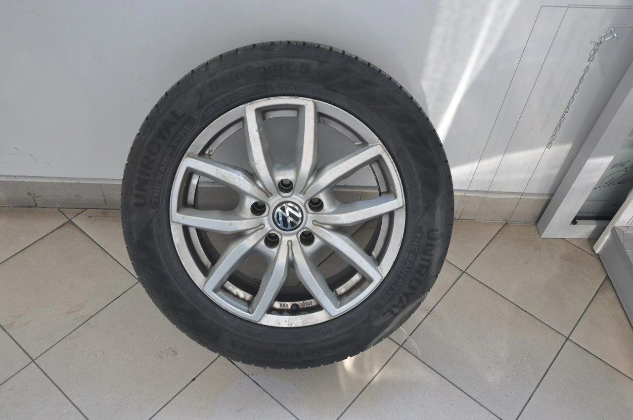 Volkswagen Caravelle - Zdjęcie 12