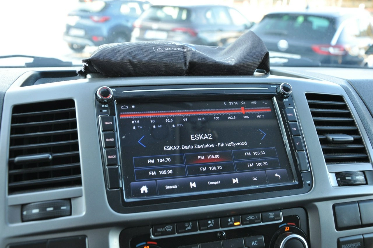 Volkswagen Caravelle - Zdjęcie 15