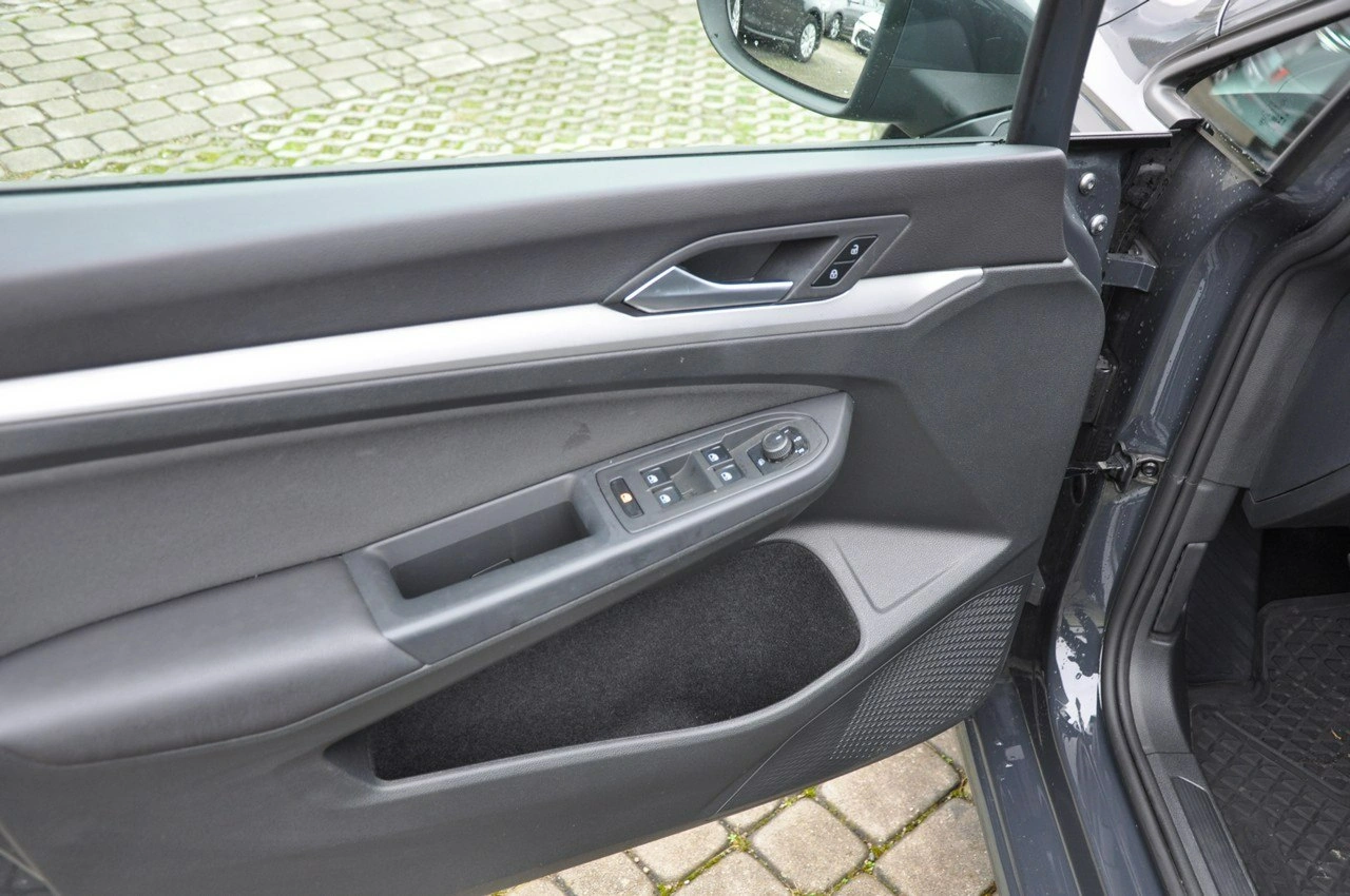 Volkswagen Golf - Zdjęcie 9