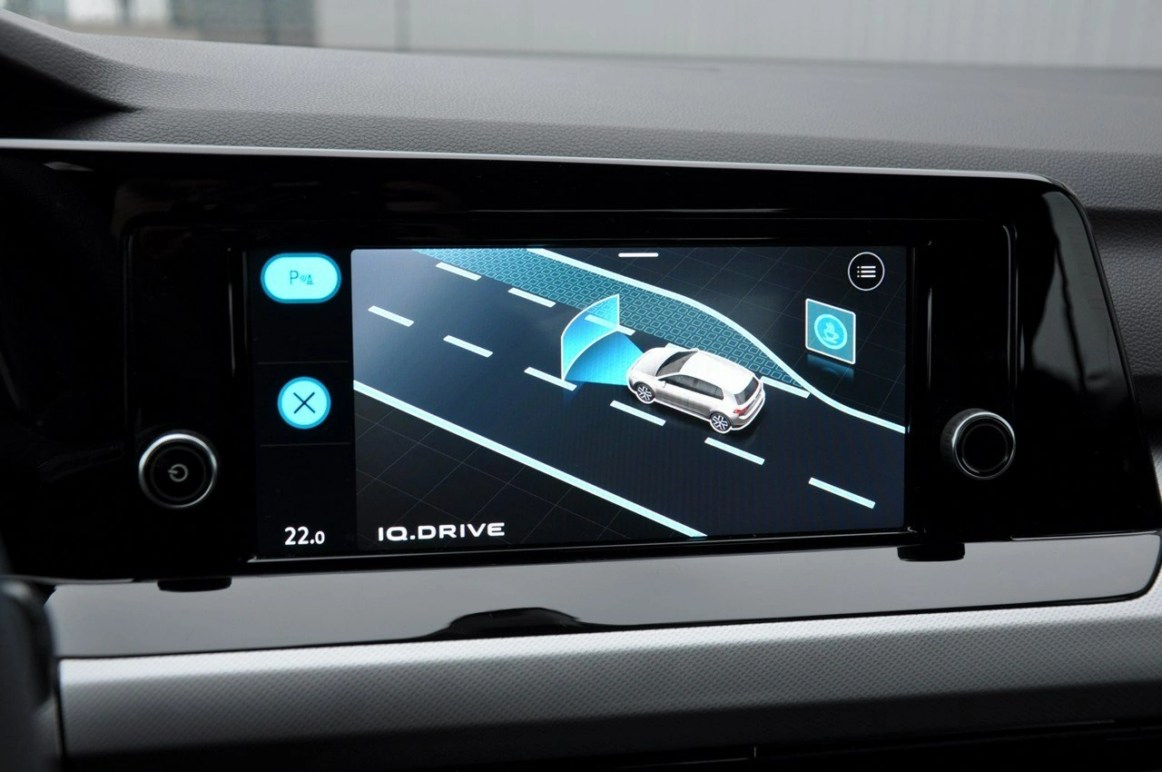 Volkswagen Golf - Zdjęcie 18