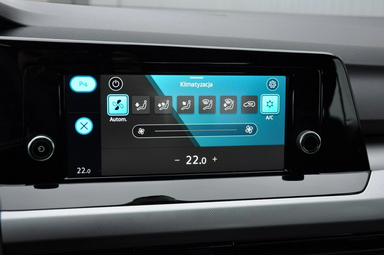 Volkswagen Golf - Zdjęcie 19