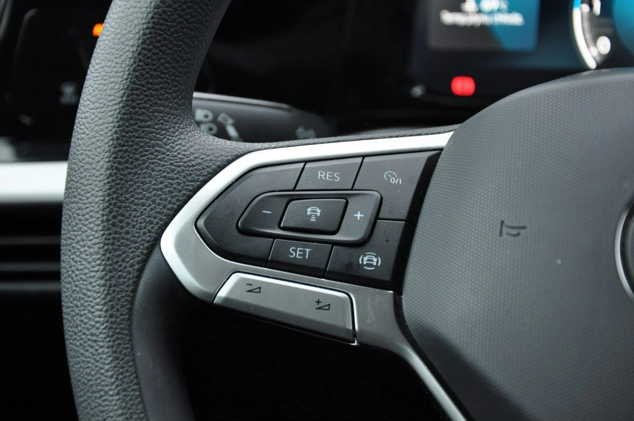 Volkswagen Golf - Zdjęcie 20