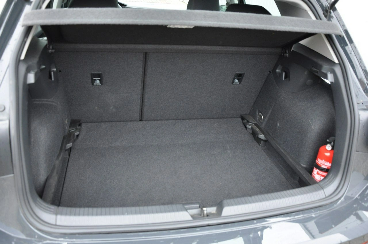 Volkswagen Golf - Zdjęcie 26