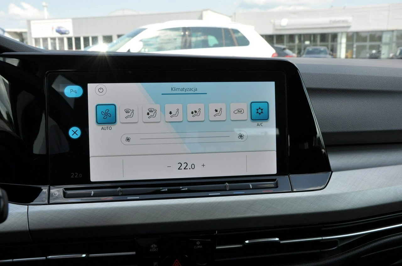 Volkswagen Golf - Zdjęcie 14