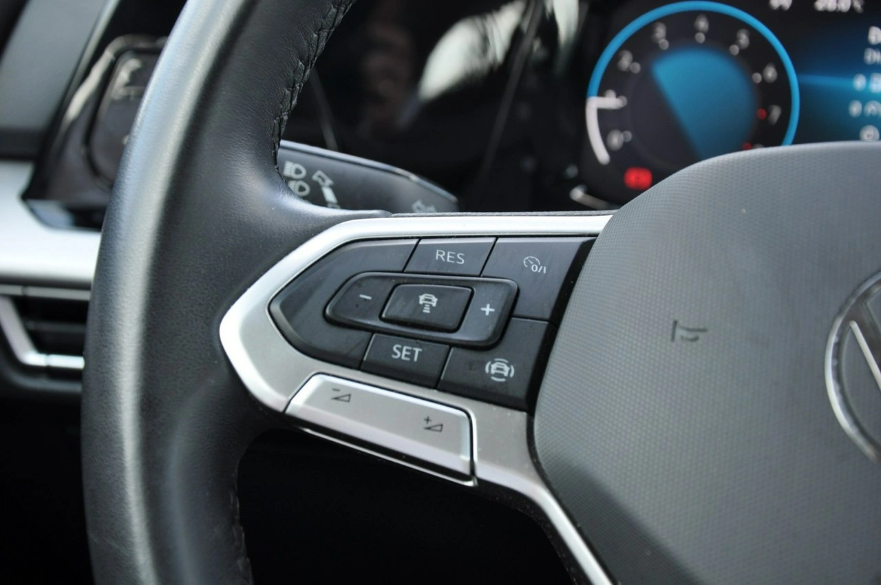 Volkswagen Golf - Zdjęcie 19