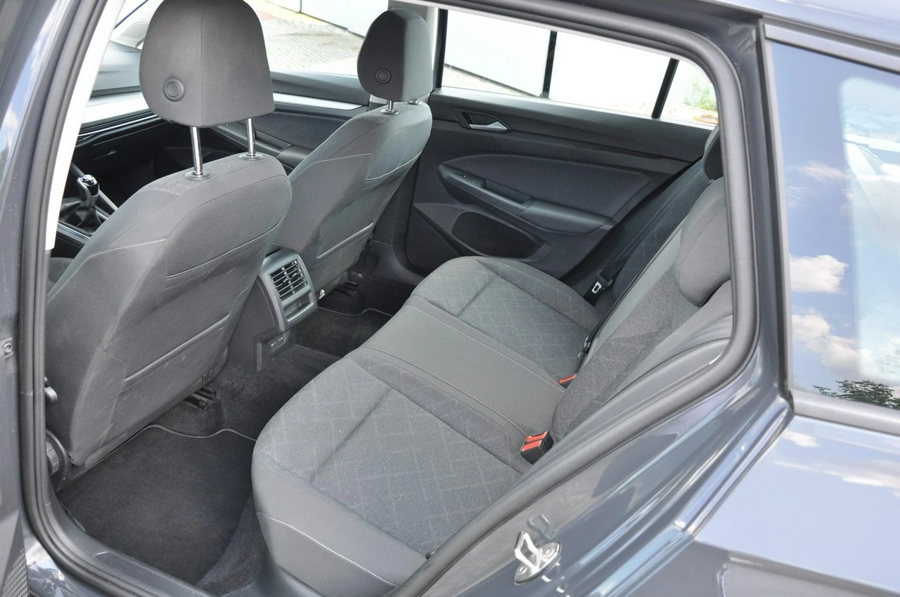 Volkswagen Golf - Zdjęcie 22