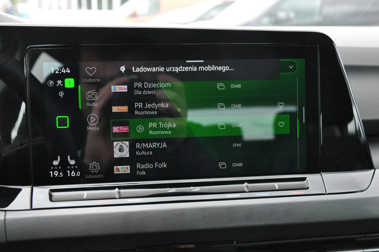 Volkswagen Golf - Zdjęcie 20