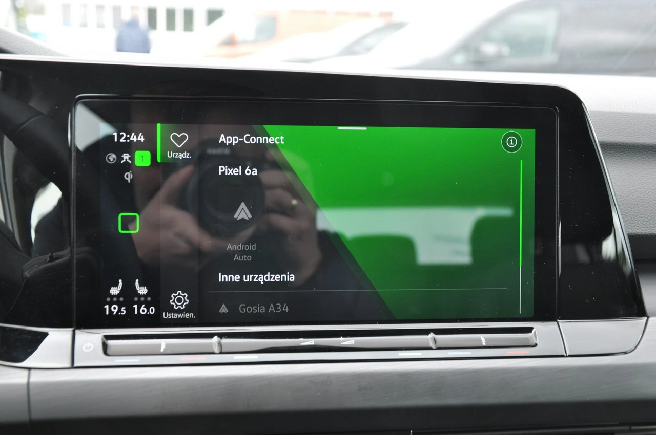 Volkswagen Golf - Zdjęcie 21