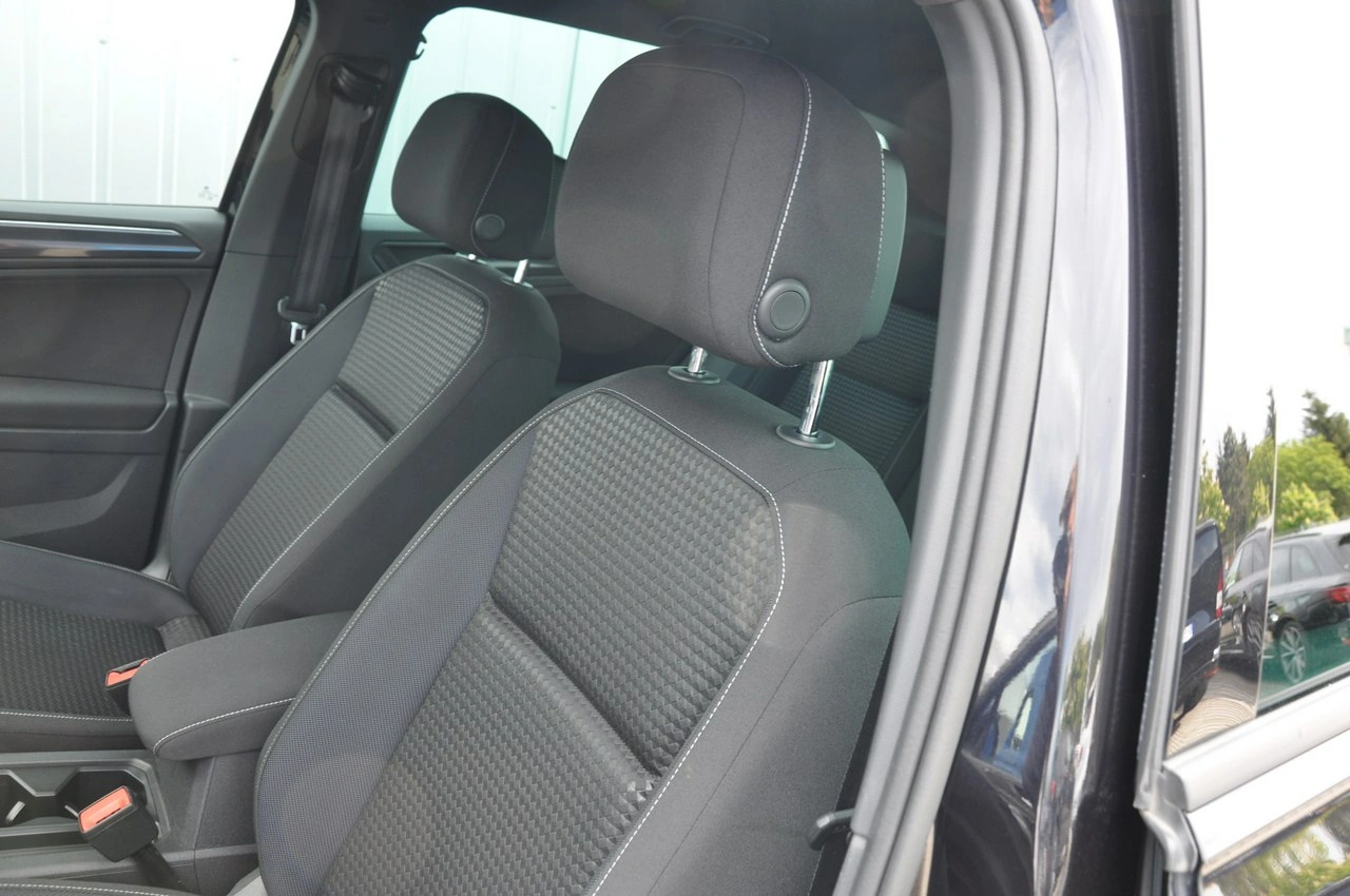 Volkswagen Tiguan - Zdjęcie 10