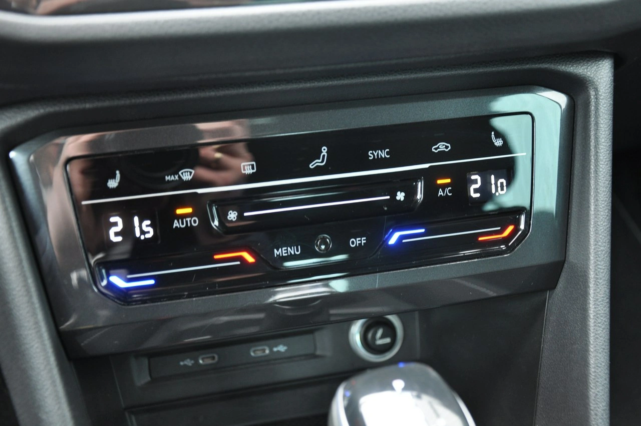 Volkswagen Tiguan - Zdjęcie 20