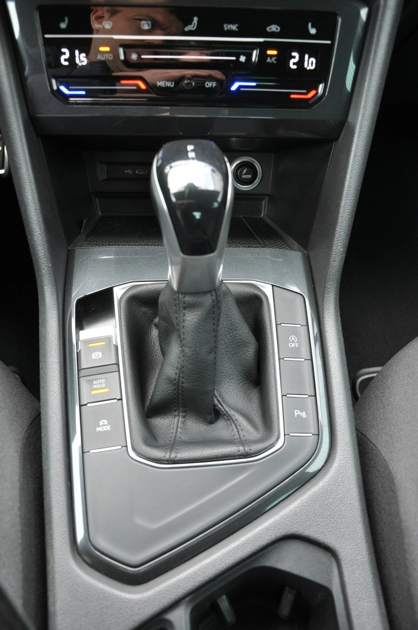 Volkswagen Tiguan - Zdjęcie 24