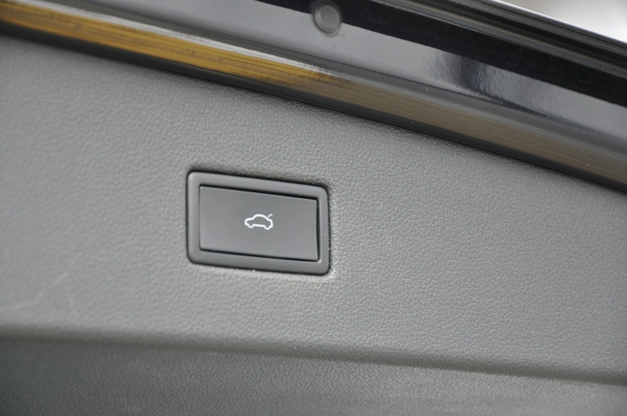 Volkswagen Tiguan - Zdjęcie 30