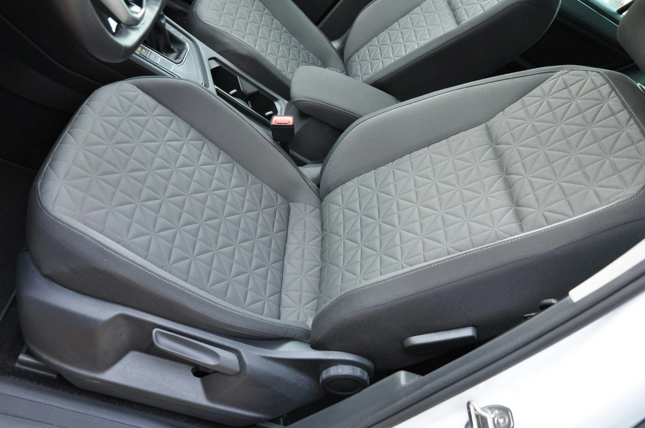 Volkswagen Tiguan - Zdjęcie 10