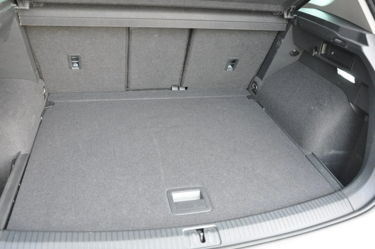 Volkswagen Tiguan - Zdjęcie 23