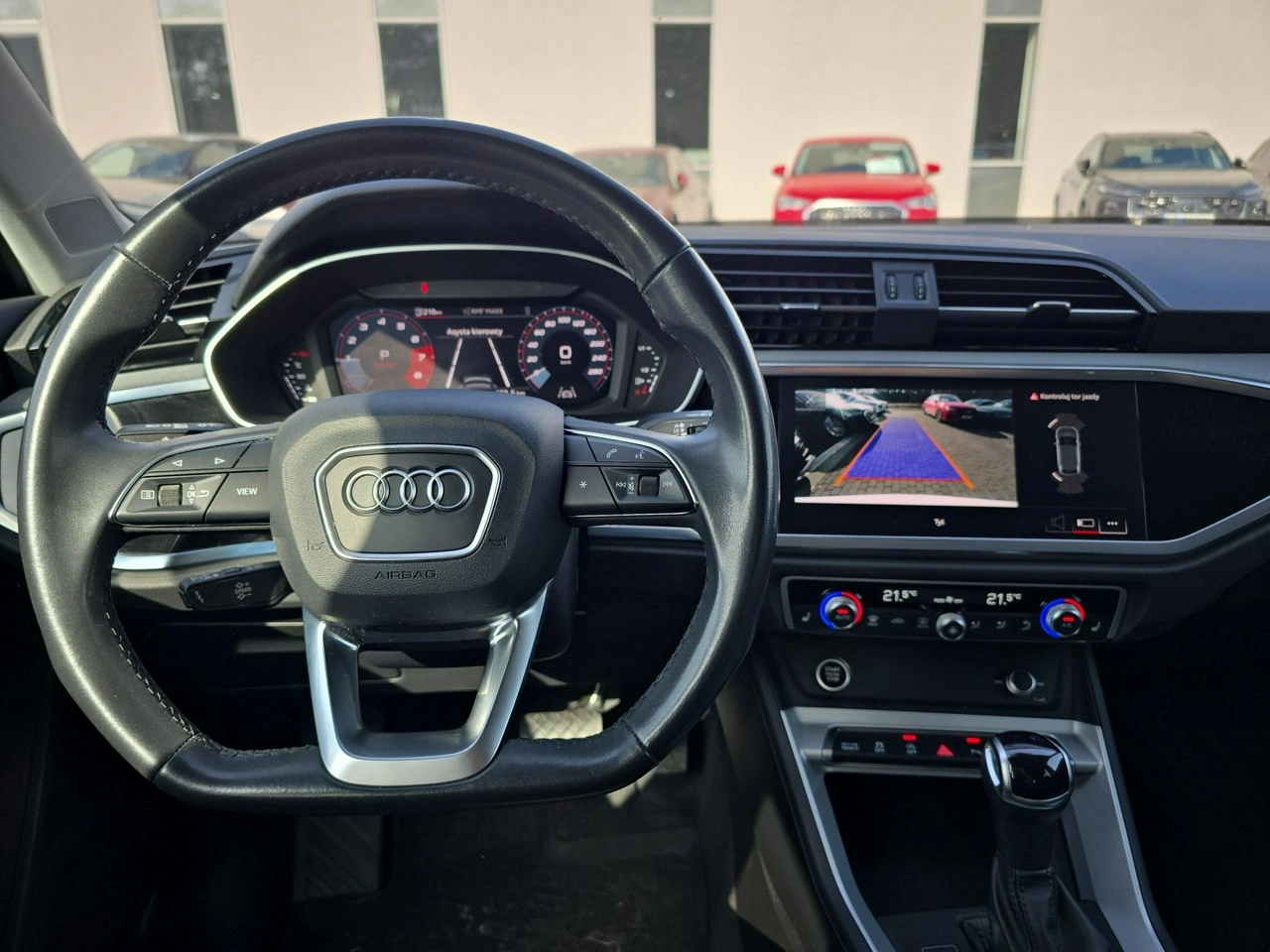 Audi Q3 - Zdjęcie 9