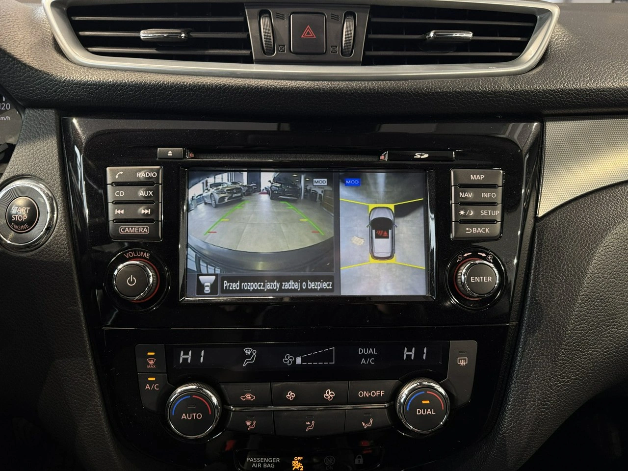 Nissan Qashqai - Zdjęcie 25