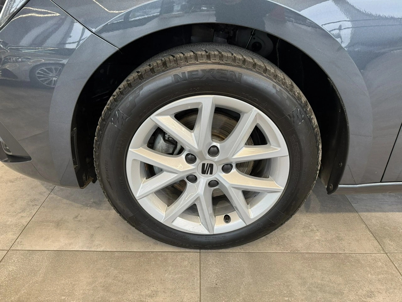 Seat Leon - Zdjęcie 8