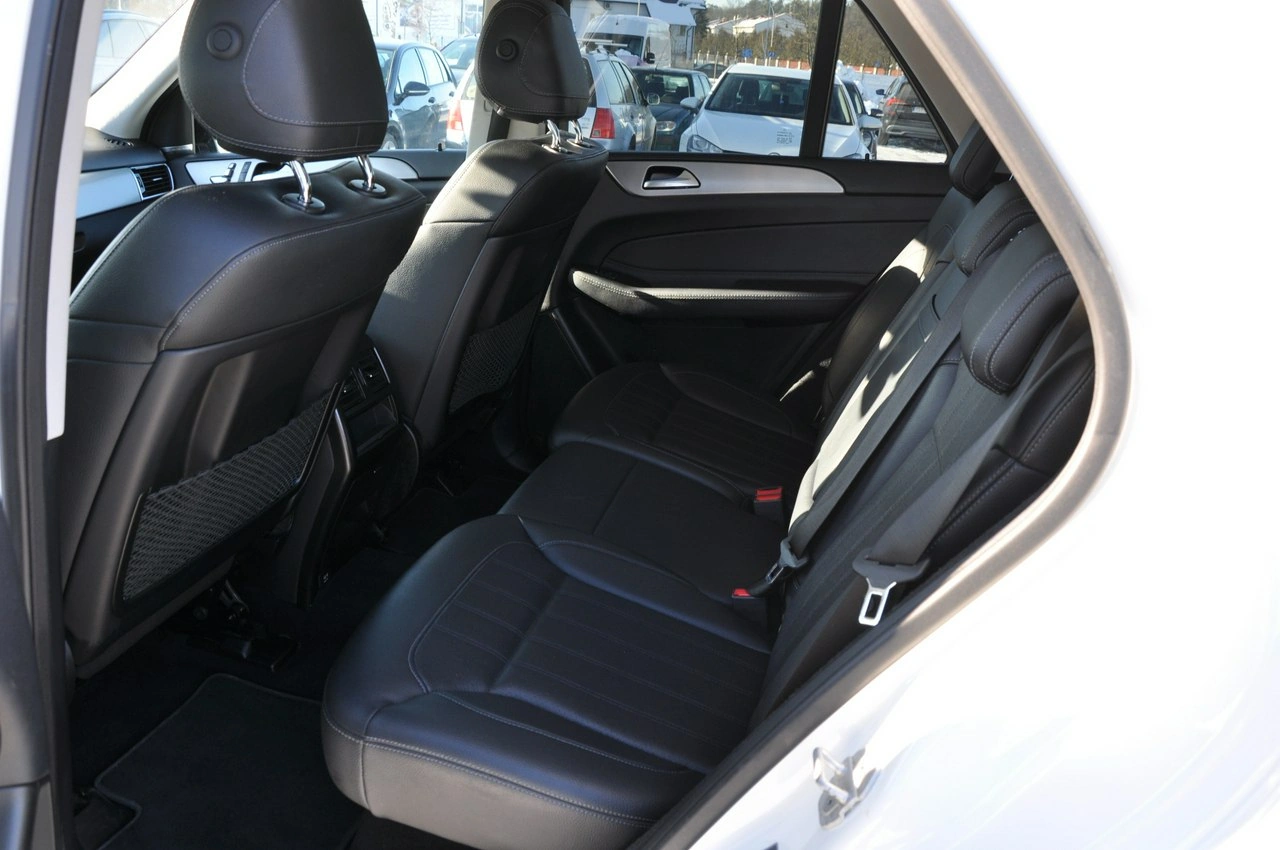Mercedes GLE 250 - Zdjęcie 12