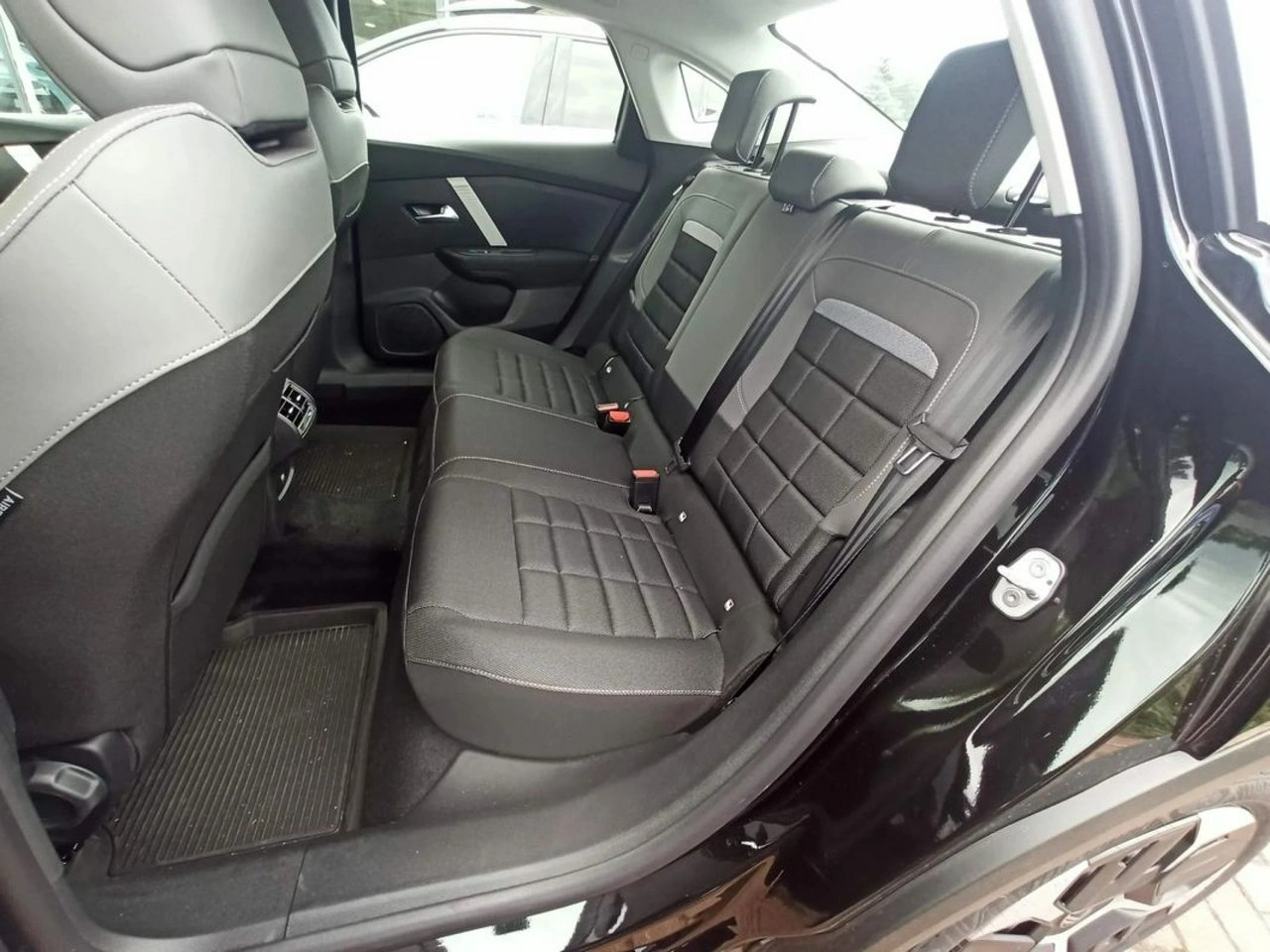 Citroën C4X - Zdjęcie 14