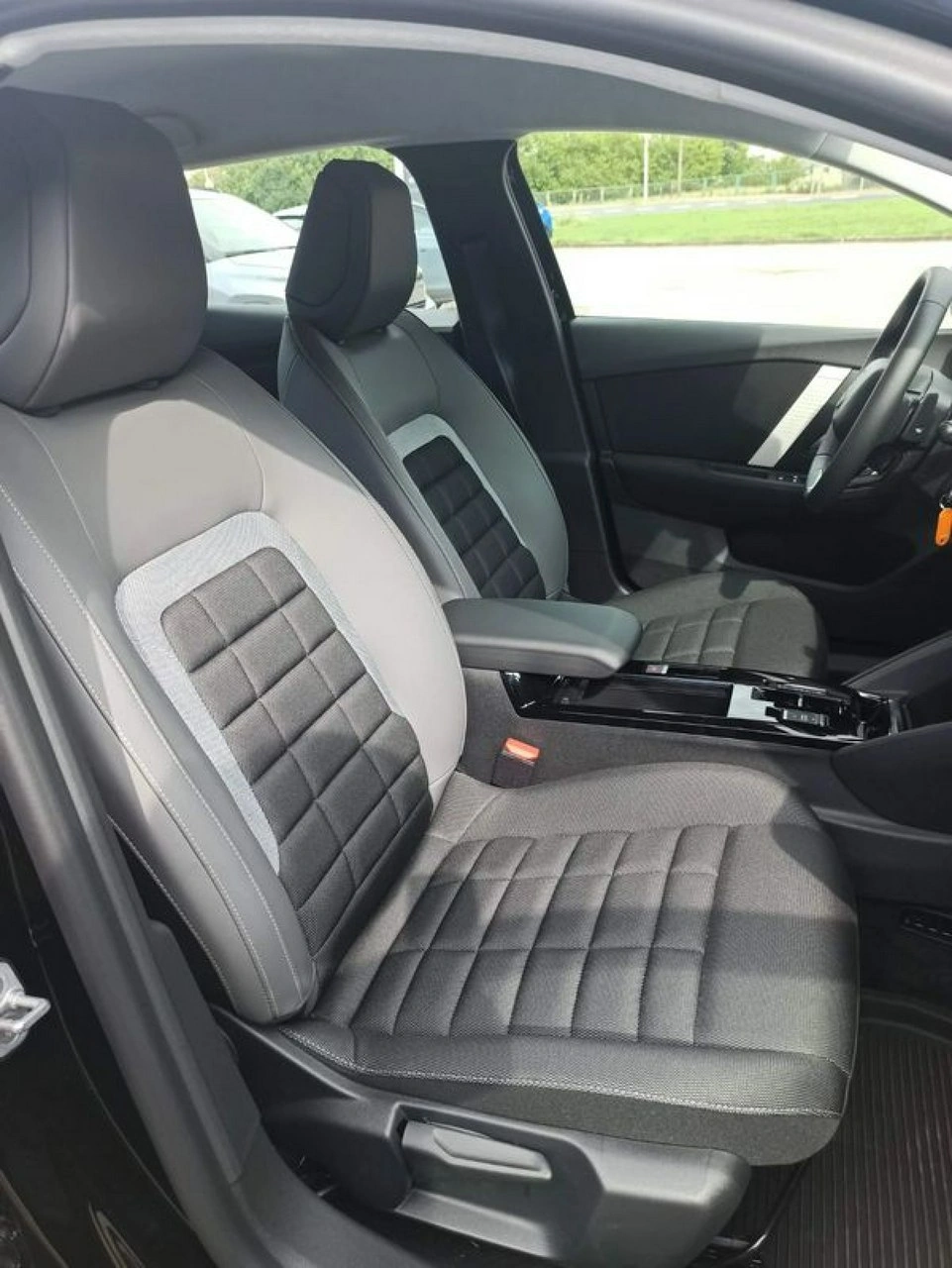 Citroën C4X - Zdjęcie 26