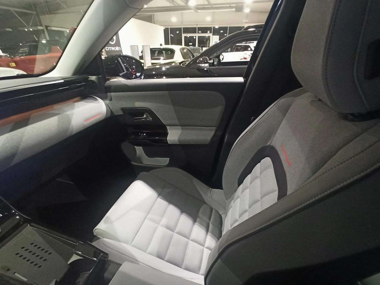 Citroën C5 Aircross - Zdjęcie 21