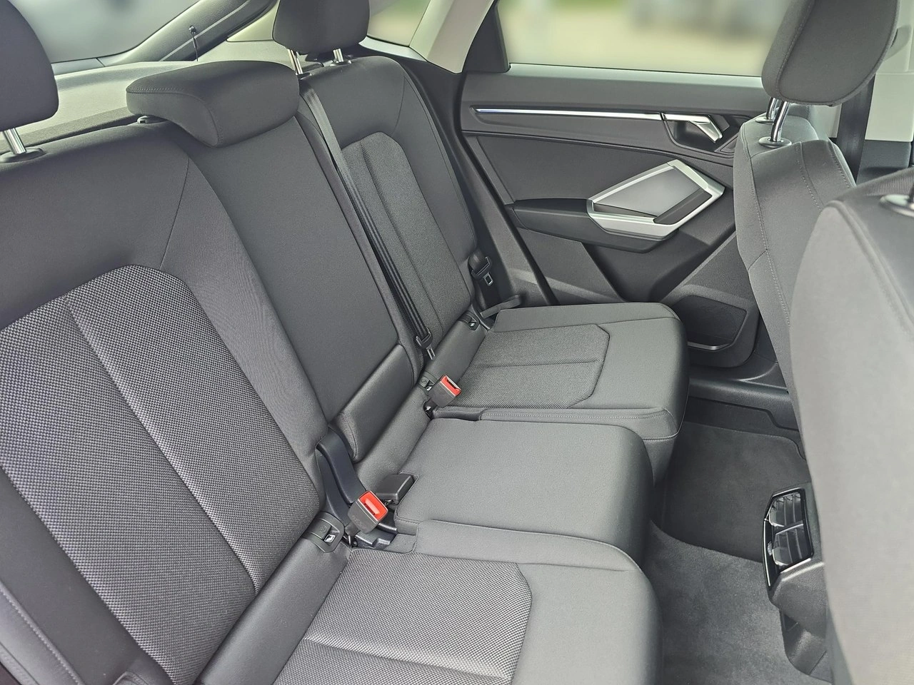 Audi Q3 - Zdjęcie 10