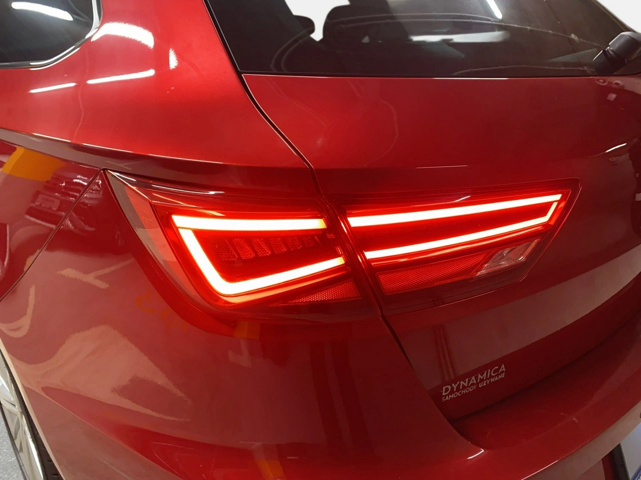 Seat Leon Sportstourer - Zdjęcie 10