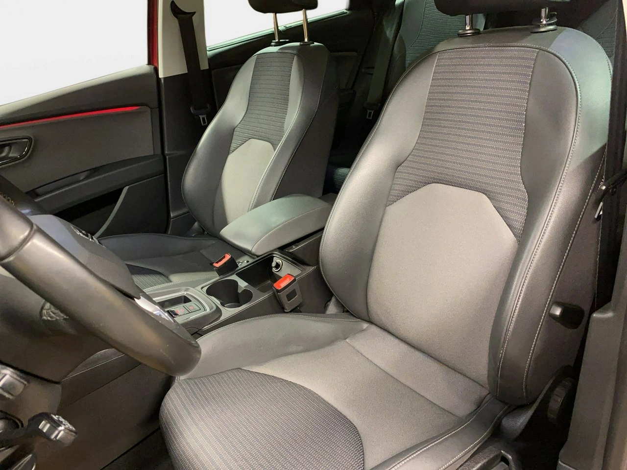 Seat Leon Sportstourer - Zdjęcie 12