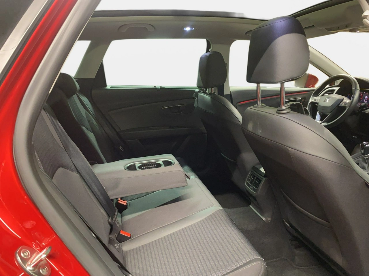 Seat Leon Sportstourer - Zdjęcie 15