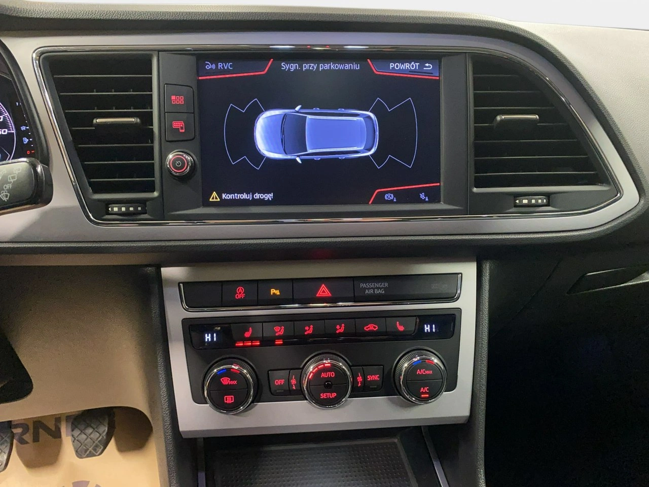 Seat Leon Sportstourer - Zdjęcie 24