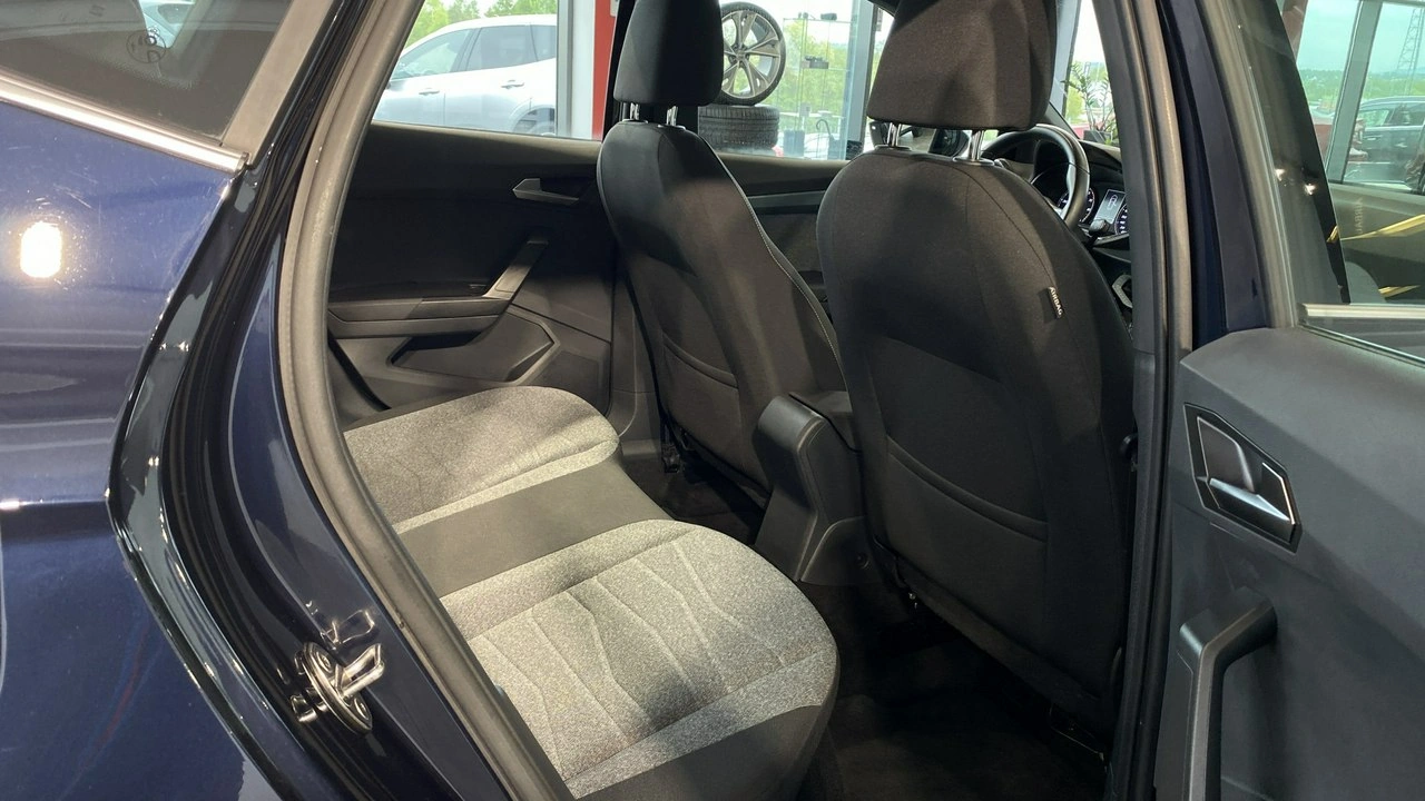 Seat Arona - Zdjęcie 7