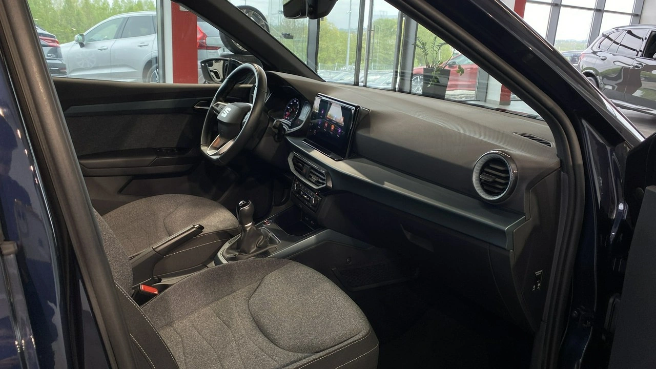 Seat Arona - Zdjęcie 6