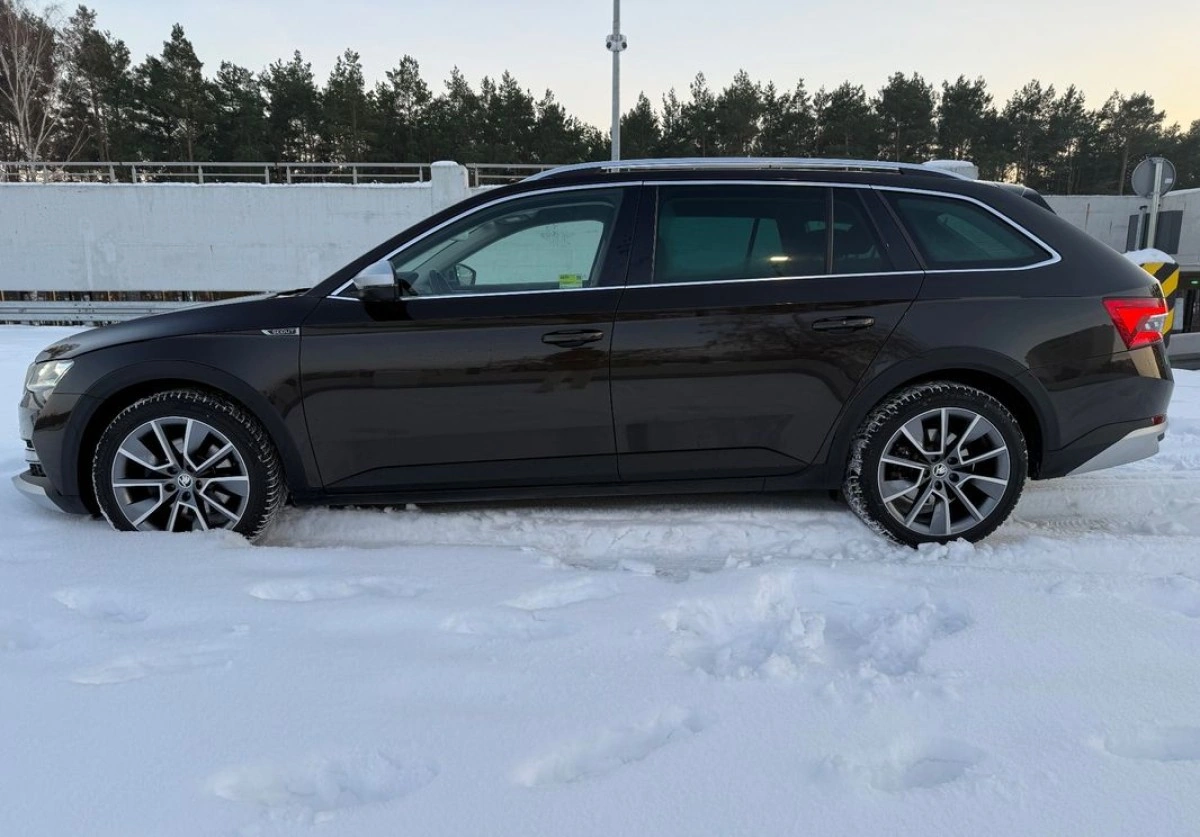 Skoda Superb - Zdjęcie 3