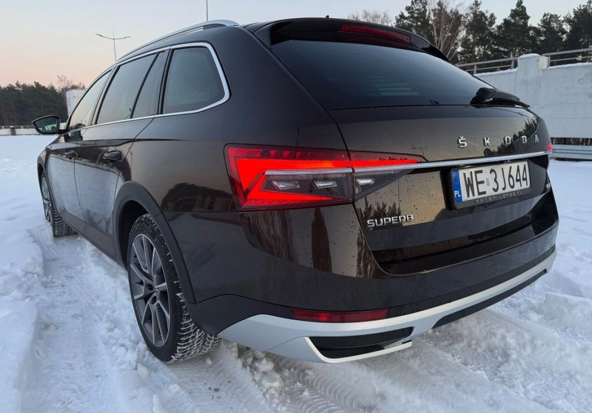 Skoda Superb - Zdjęcie 4