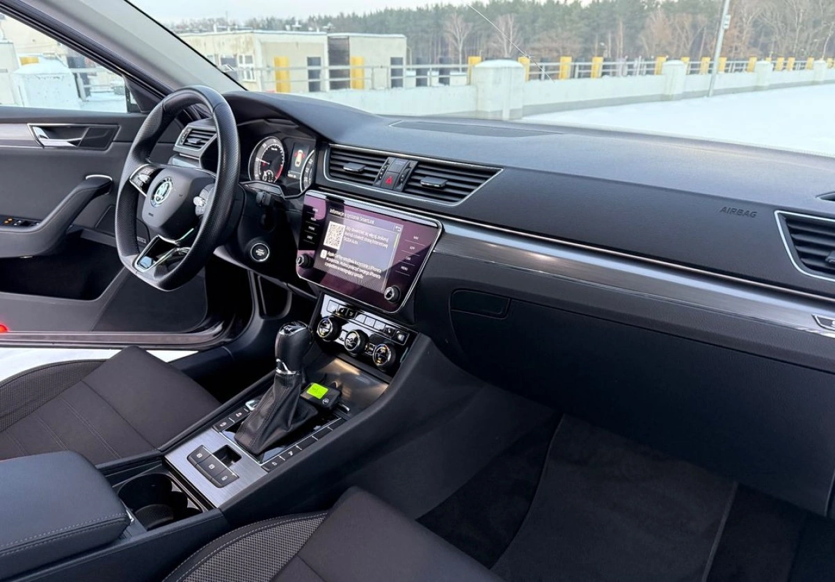 Skoda Superb - Zdjęcie 16