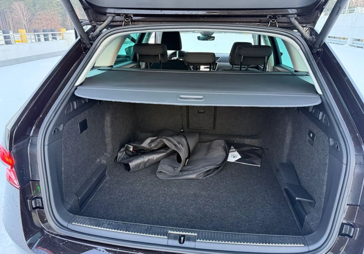 Skoda Superb - Zdjęcie 29