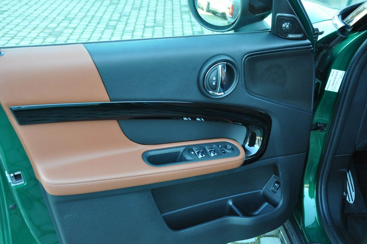 MINI John Cooper Works - Zdjęcie 8