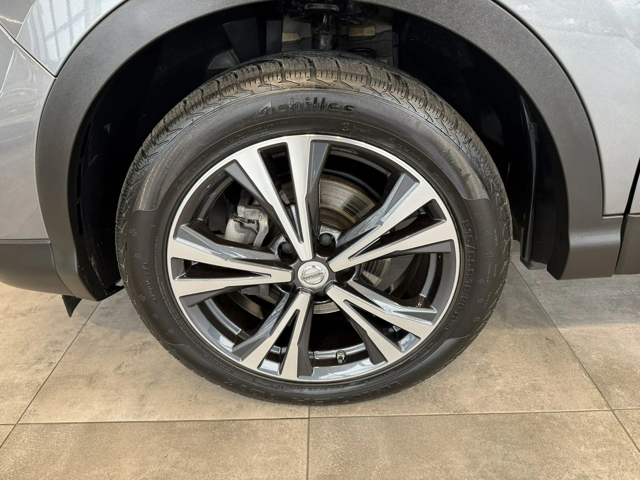 Nissan Qashqai - Zdjęcie 9