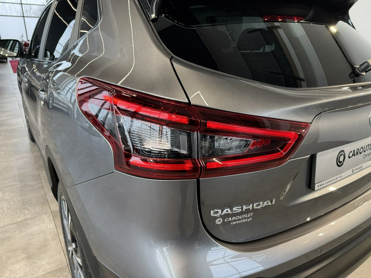 Nissan Qashqai - Zdjęcie 10