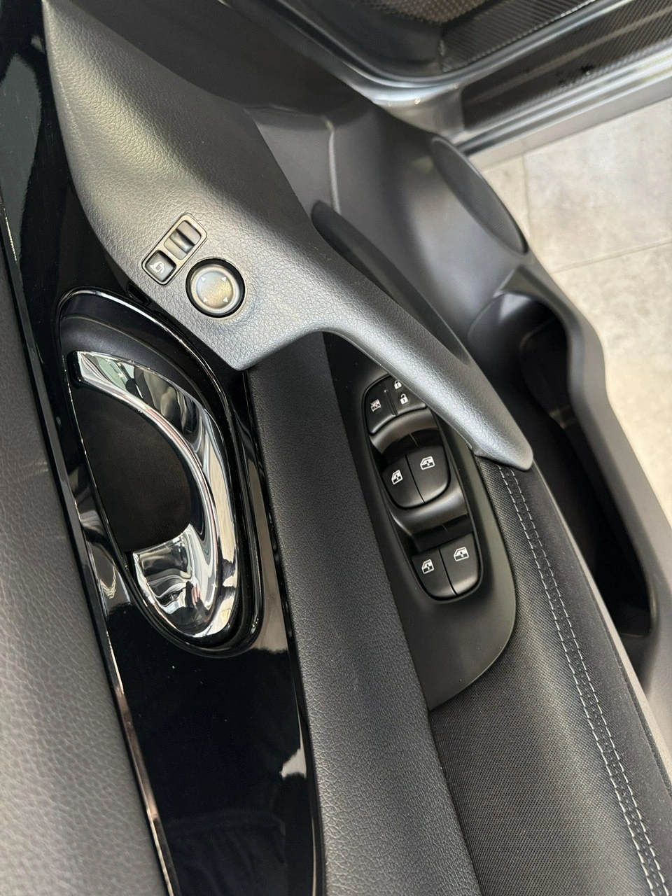 Nissan Qashqai - Zdjęcie 16