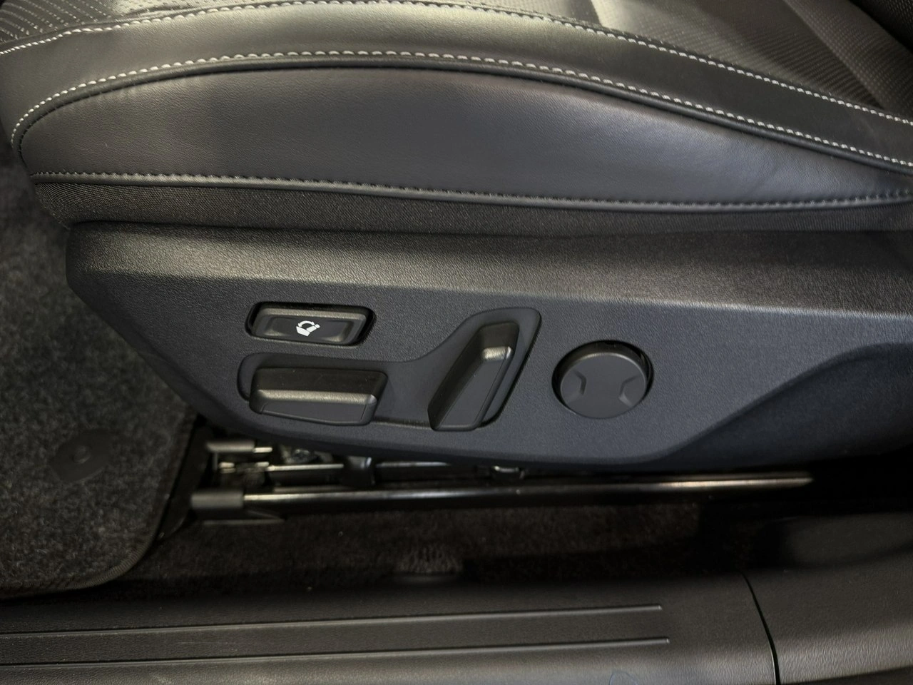 Kia EV6 - Zdjęcie 17