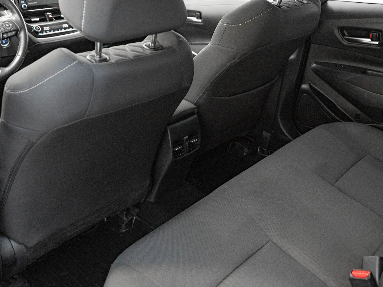 Toyota Corolla - Zdjęcie 21