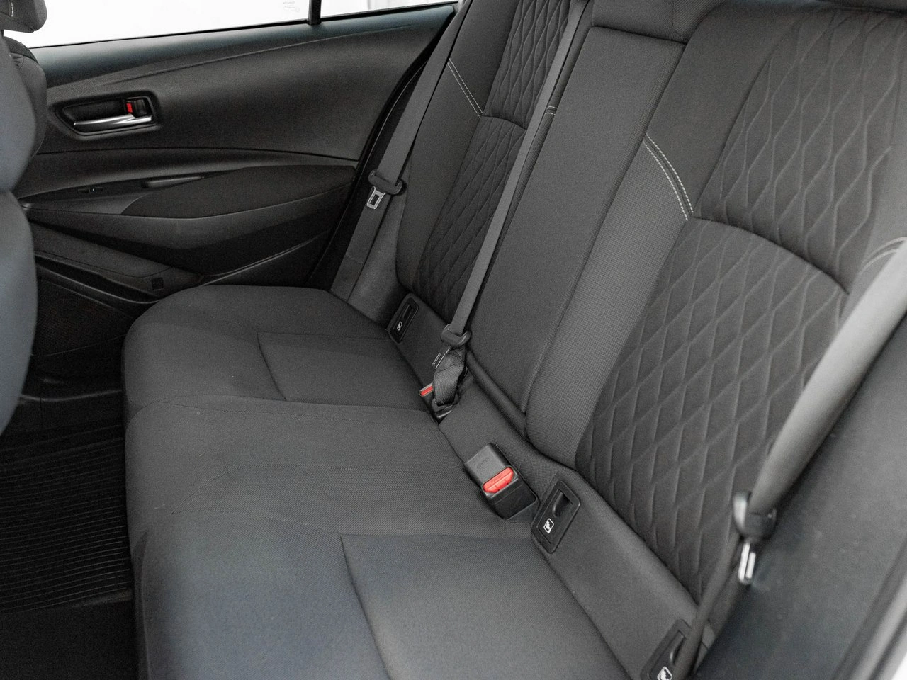 Toyota Corolla - Zdjęcie 23