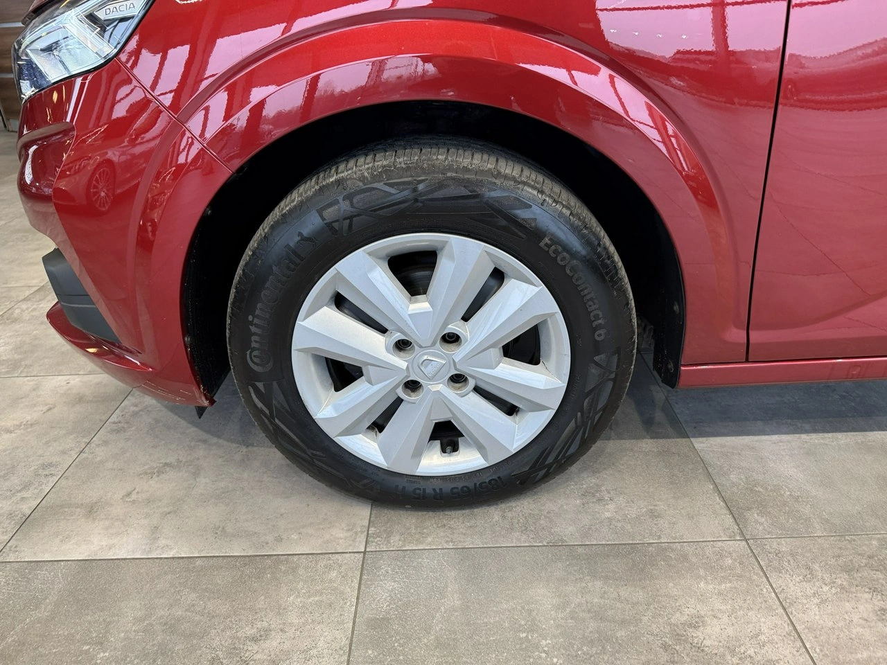 Dacia Sandero - Zdjęcie 9