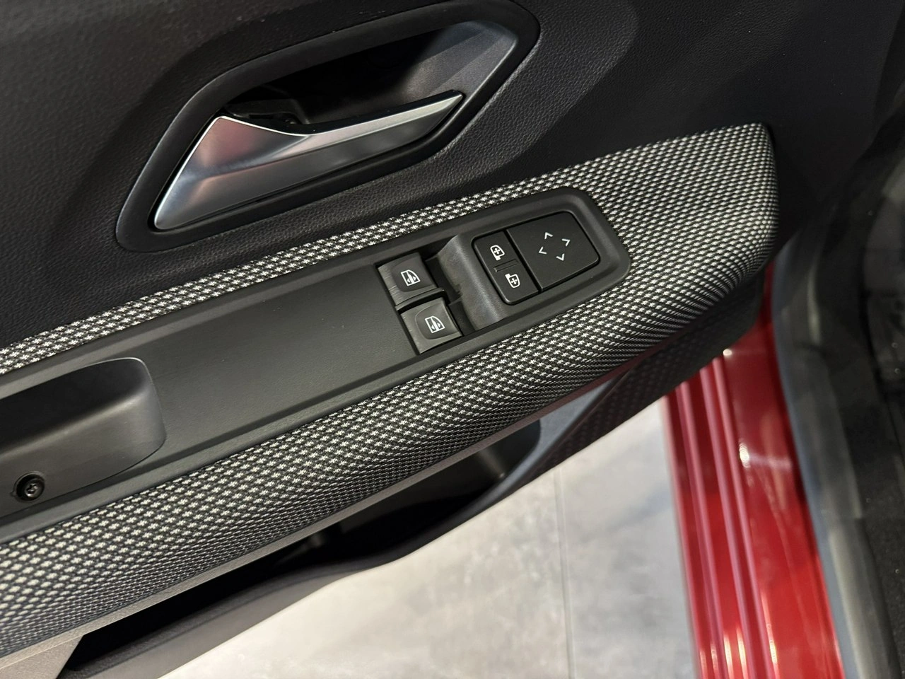 Dacia Sandero - Zdjęcie 13