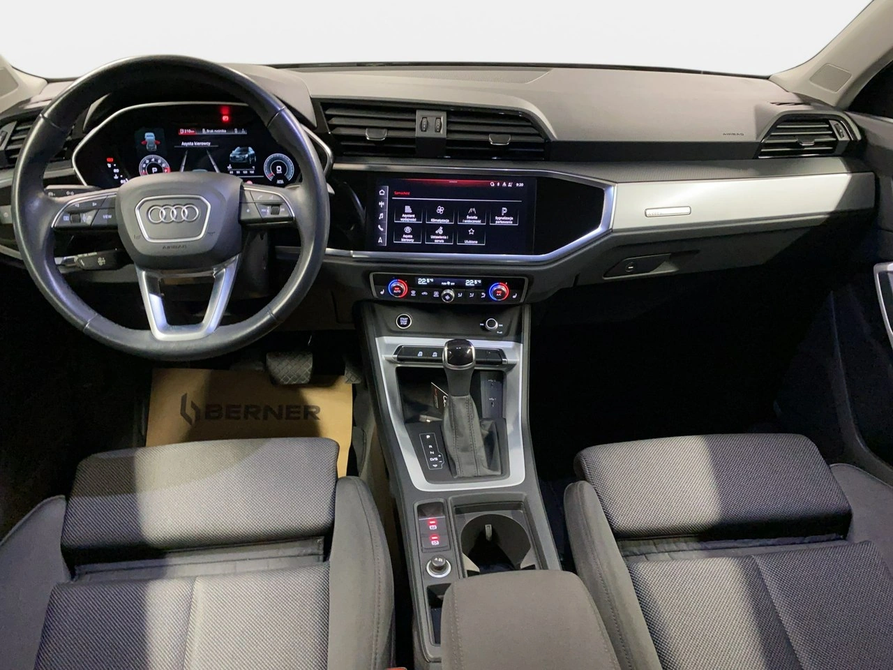 Audi Q3 - Zdjęcie 17