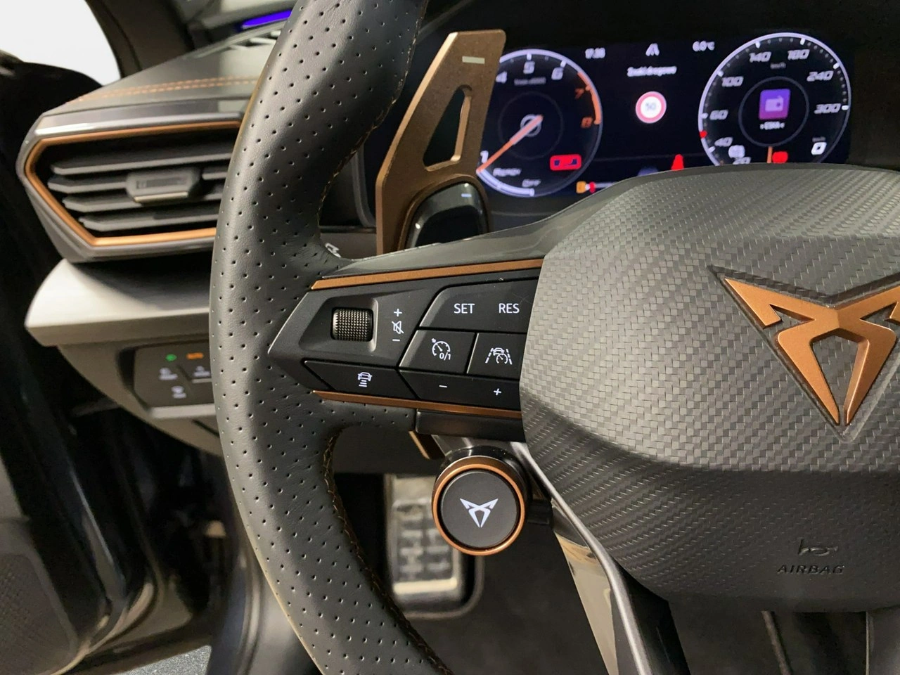 Cupra Formentor - Zdjęcie 22