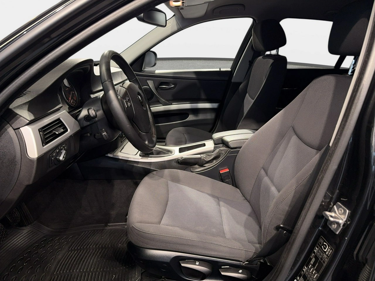 BMW 320 - Zdjęcie 12