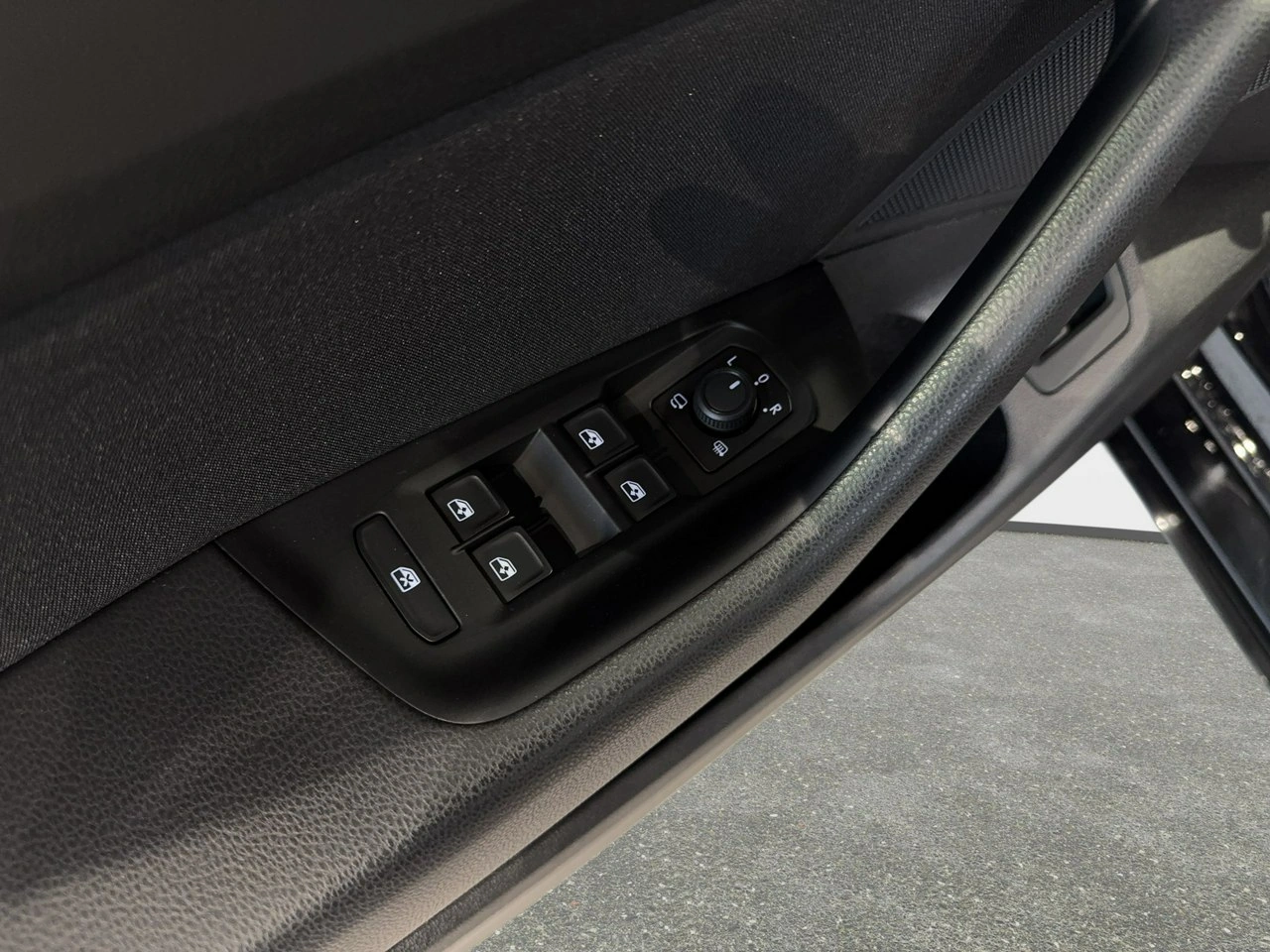 Volkswagen Passat - Zdjęcie 28