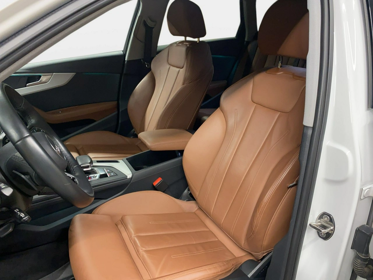 Audi A4 - Zdjęcie 12